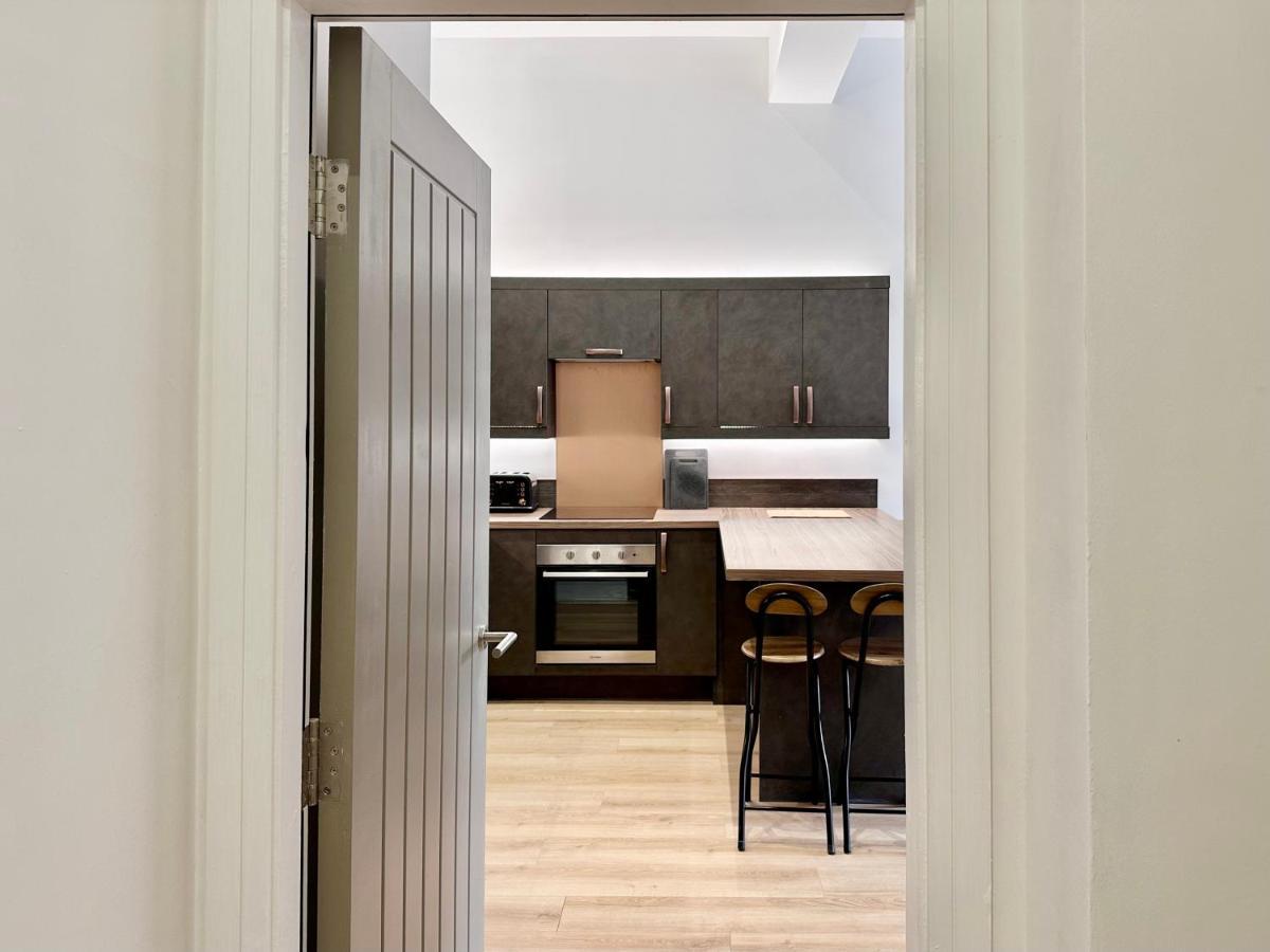Fountain Apartment No 2 With Free Parking ヨーク エクステリア 写真
